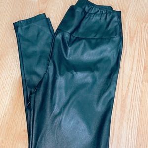 Leather leggings